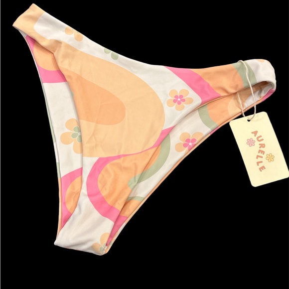 Aurelle Bikini 2 Piece Swim. Medium NWT - Picture 2 of 13